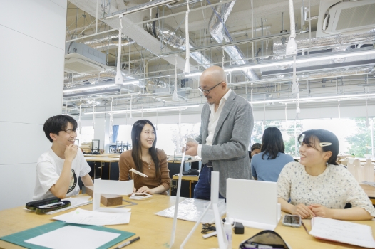 複雑な社会課題に対処する高度な専門性と実践力