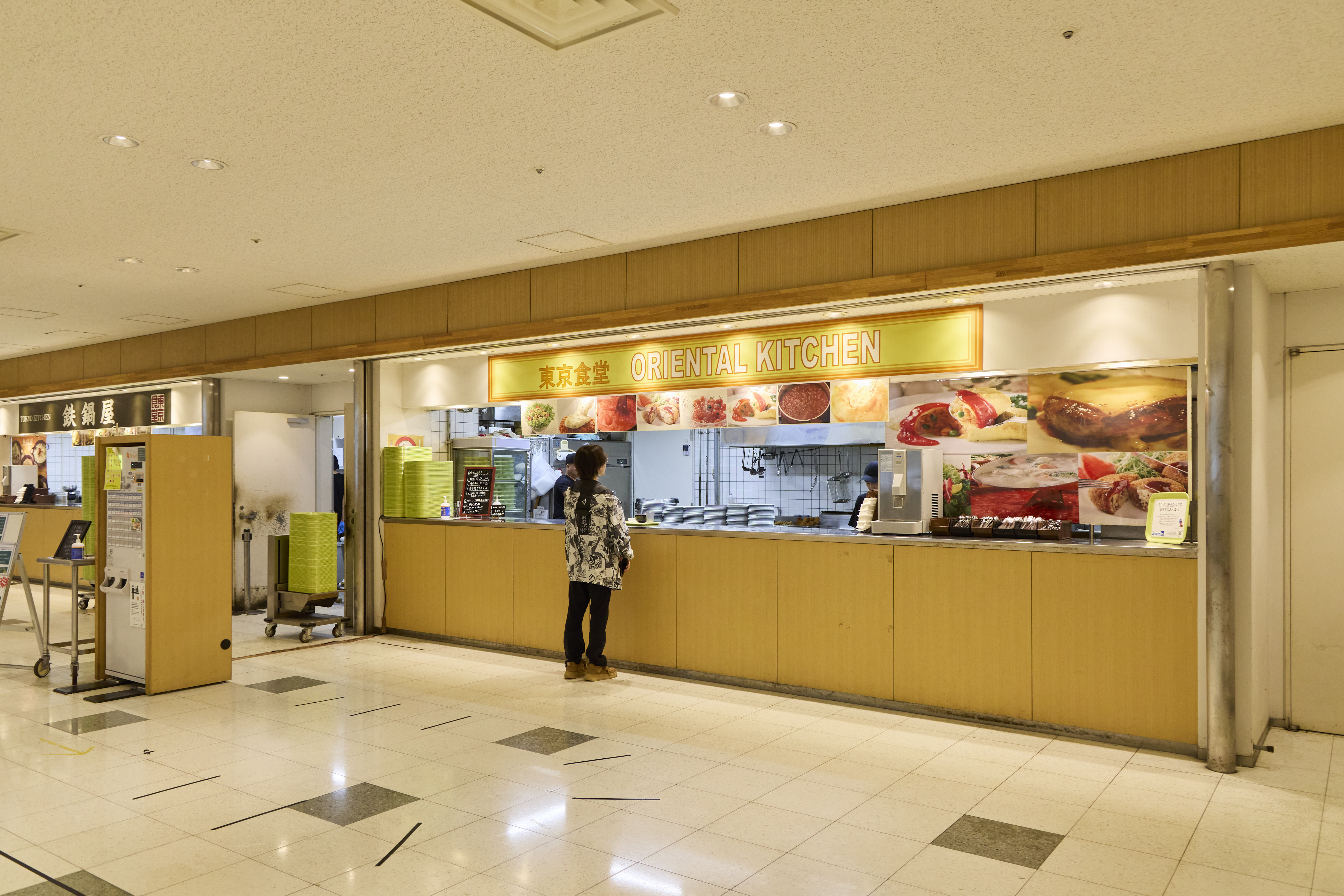 6号館の東京食堂