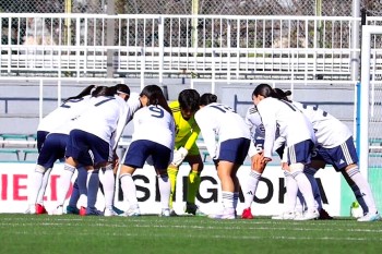 サッカー女子3位