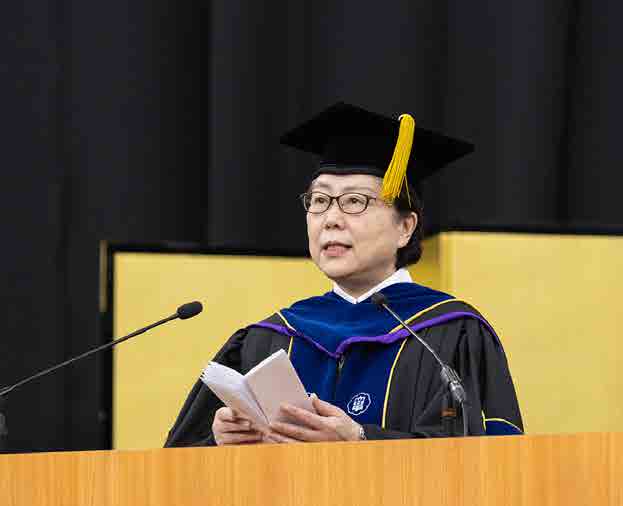 矢口悦子学長