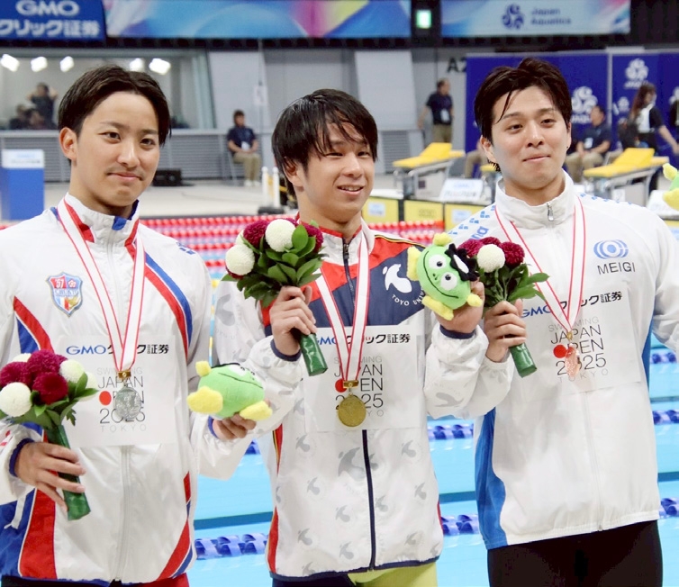 竹原選手（中央）