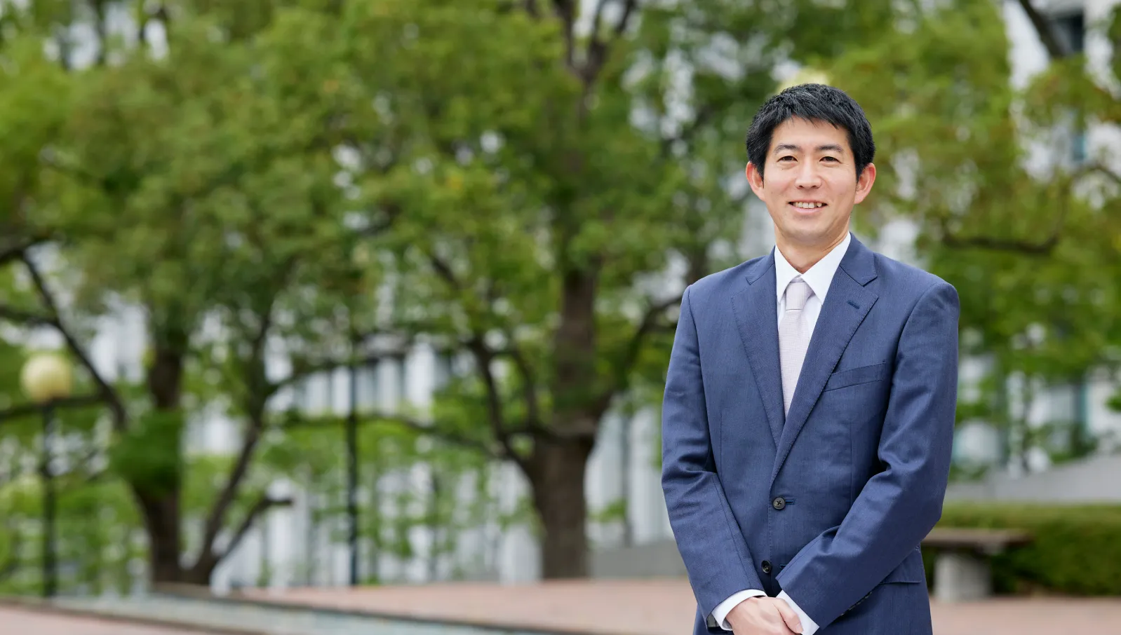 国際観光学研究科 研究科長 栗原 剛