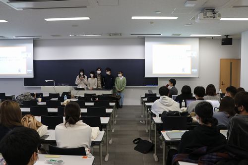 鈴木寛ゼミ発表の様子1(2021年12月2日)