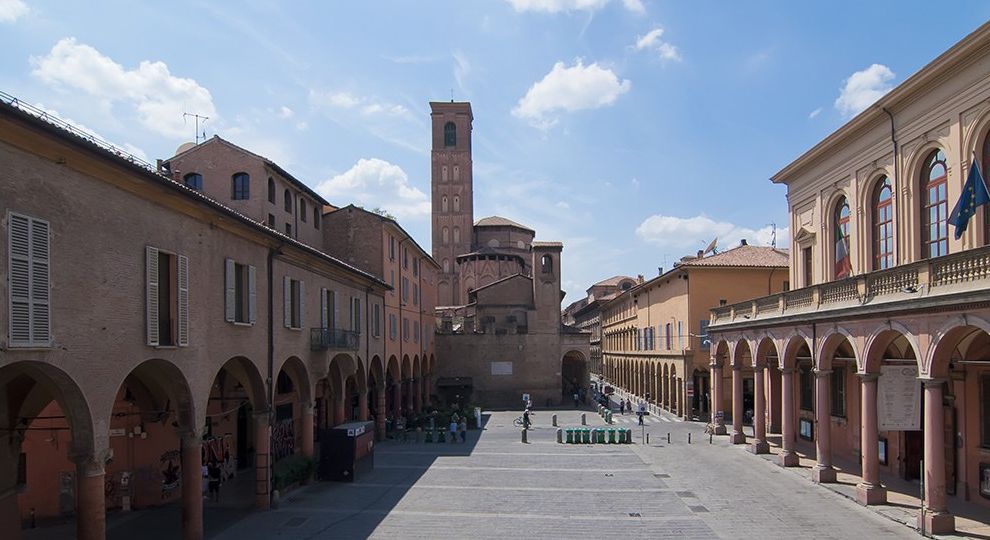 bologna_Piaza_Verdi