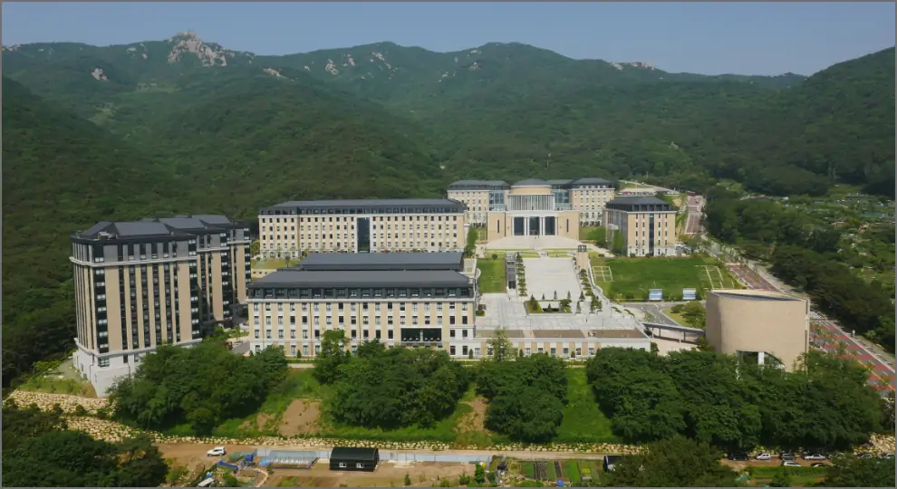 Busan University of Foreign Studies