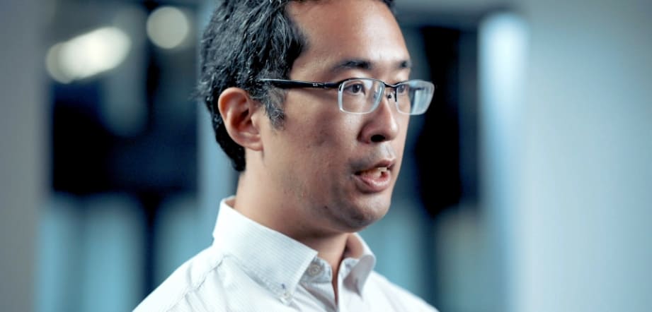 写真：山本 聡 教授