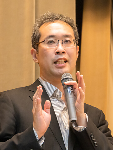 ファシリテーター　東洋大学経営学部教授　山本 聡 氏