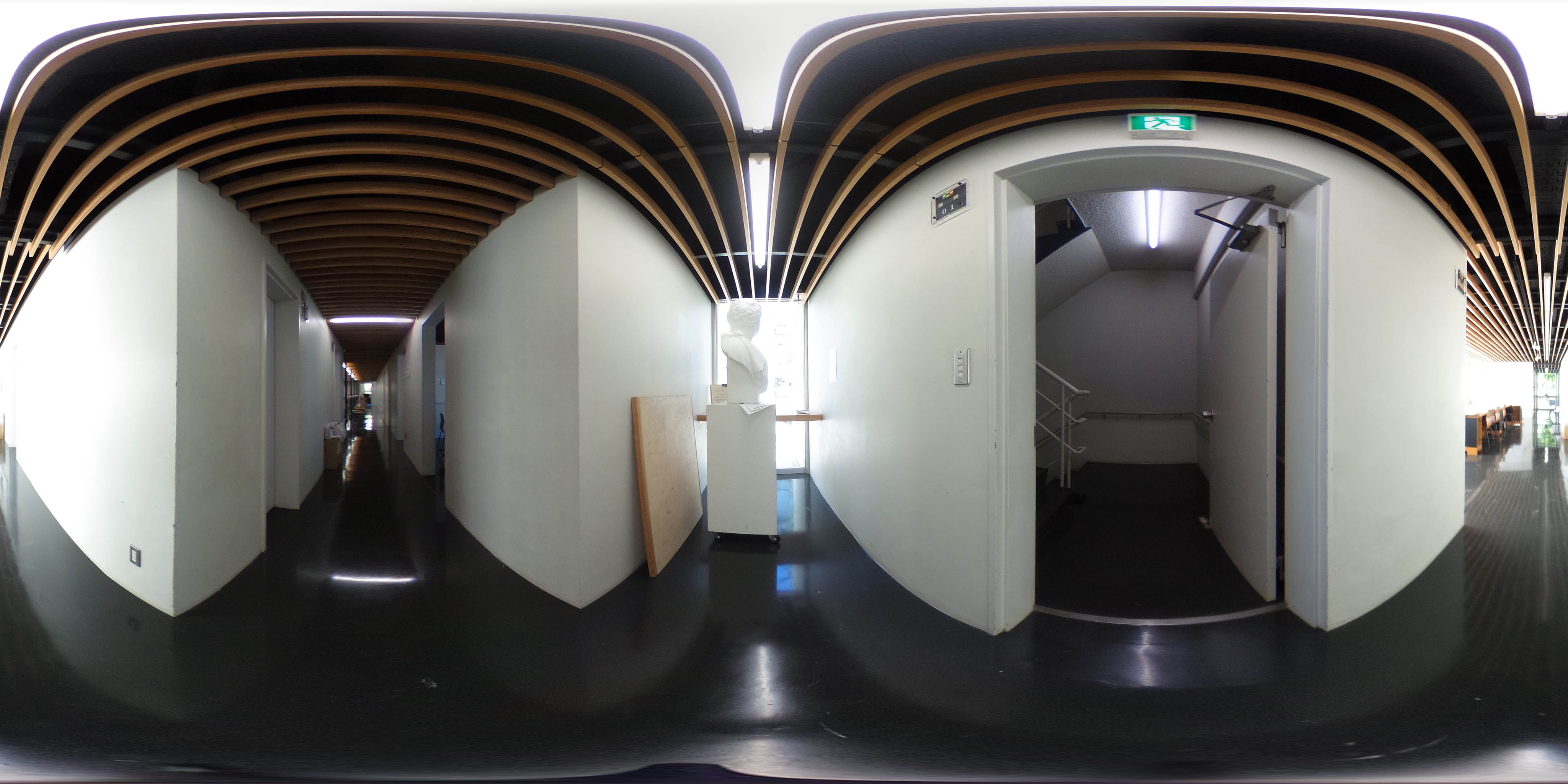 東洋大学
