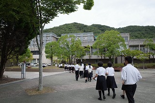 R0009940