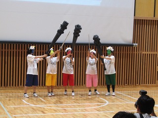 j3