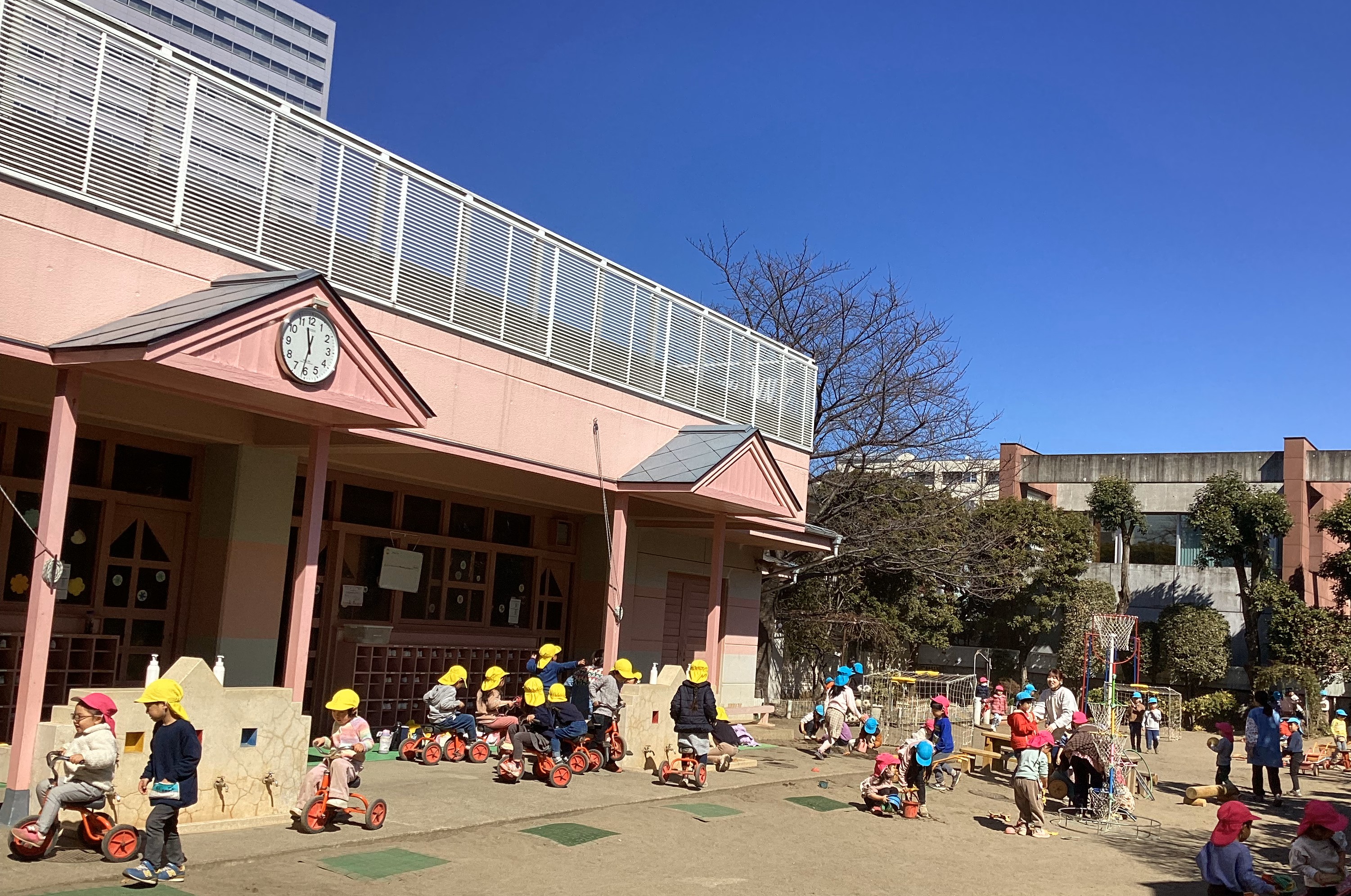 20250225_園庭遊び2