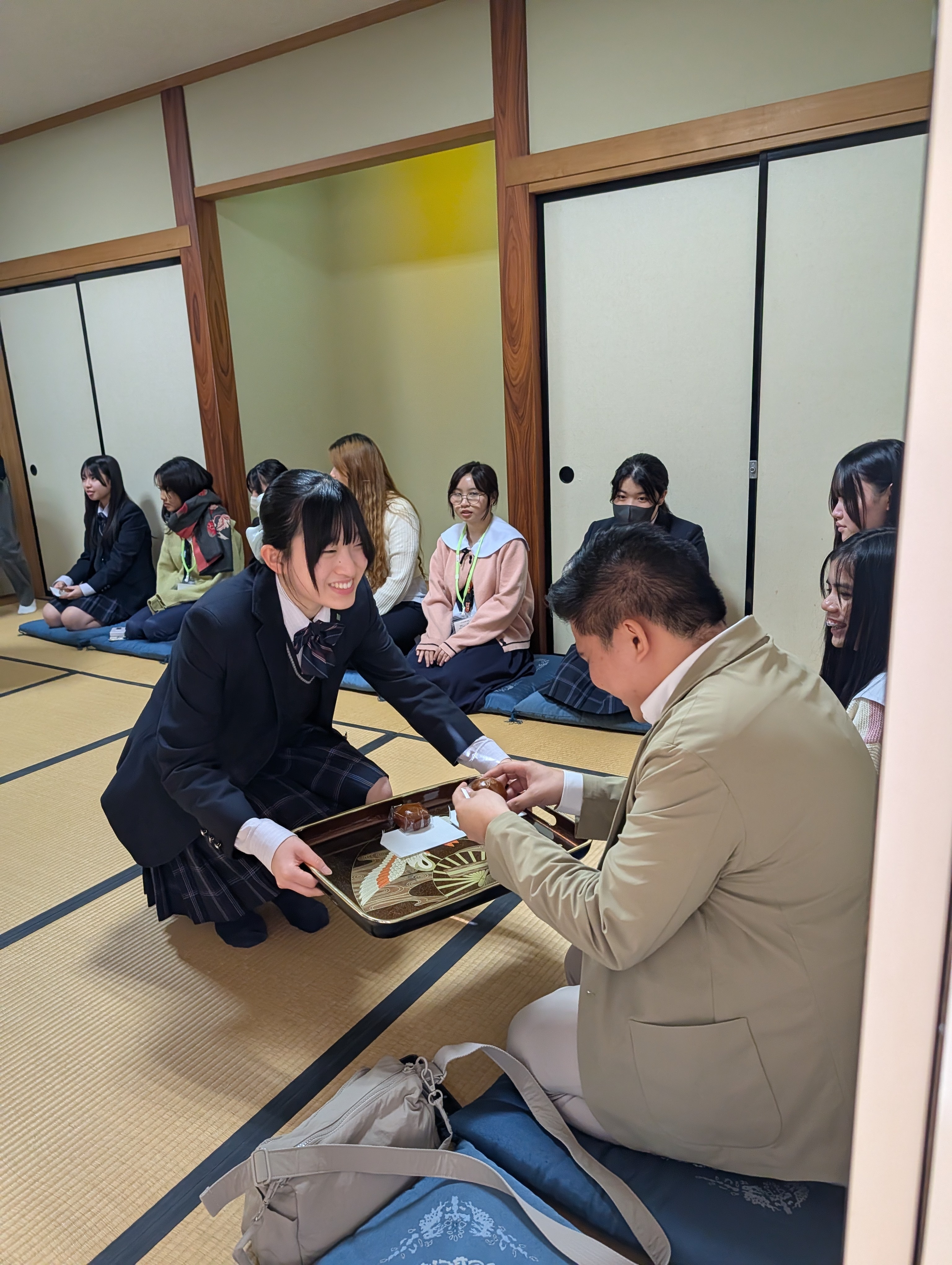 202604_【高】フィリピン受け入れ02